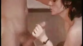 Nerdy Mädchen einget ...
